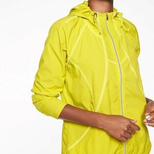 ATHLETA SIZE M WINDBREAKER Utility Jacket Lightweight NEON YELLOW With HOOD  NEW